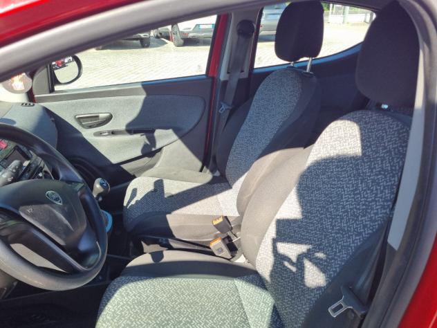 Lancia Ypsilon 1.0 FireFly 70cv S&S Hybrid SILVER - Foto 7