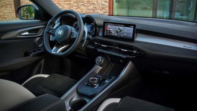 ALFA ROMEO Tonale 1.3 270 CV PHEV AT6 Q4 rif. 24050293