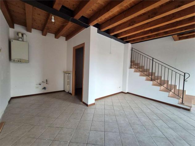 V005374 - VILLETTINA INDIPENDENTE – LIBERA DA SUBITO – GARAGE DOPPIO – MENO DI € 200.000! - Foto 2