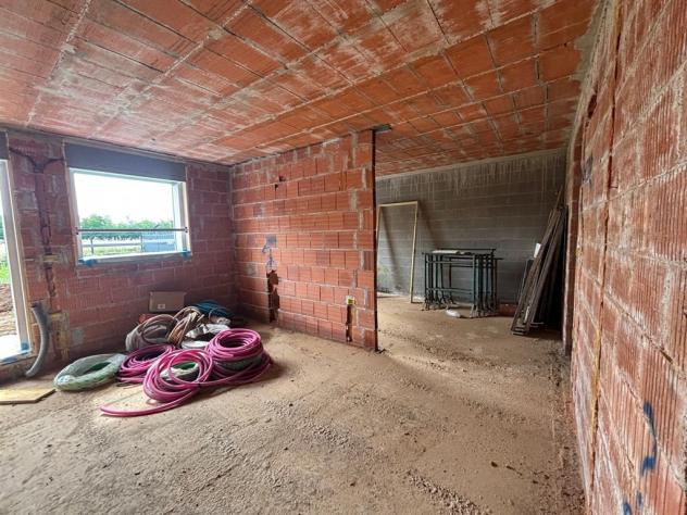 Villa singola di nuova costruzione in classe A3 con due unità abitative - Foto 4