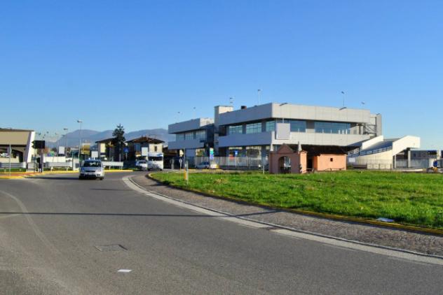 Immobile di 376 m² in vendita a Flero - Foto 8