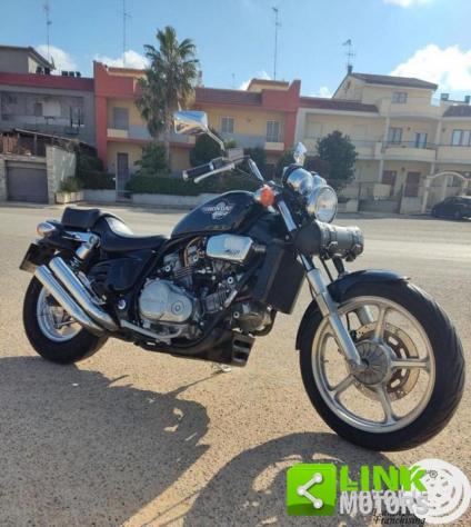HONDA VF 750 C 1987 / CRS / Visibile a Bari / Targa LI rif. 21825167 - Foto 7