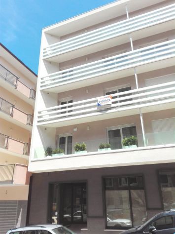 Posto in camera doppia per studentessa a L'Aquila (centro) - Foto 10