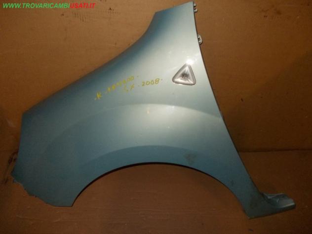 PARAFANGO ANT.S.(in plastica) AZZURRO MET. RENAULT KANGOO (K61/F61)  Carrozzeria  Lamierati esterni  Fiancate  Parafango ant. RENAULT - KANGOO - 01-03