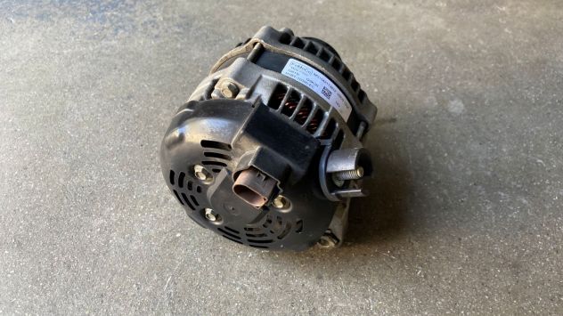 Alternatore Ford Fiesta 1.1 benzina 7^serie del 2020 (H1BT-10300-EC) - Foto 3
