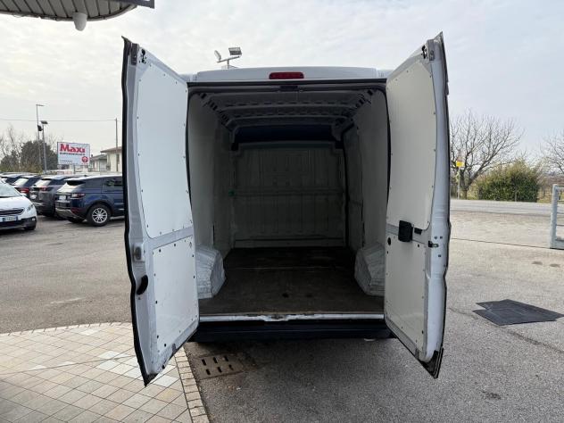Peugeot Boxer 330 2.2 Diesel Furgone 3 posti - Foto 2