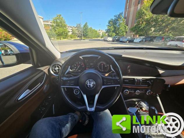 ALFA ROMEO Giulia 2.0 Turbo 280 CV AT8 AWD Q4 Veloce - Foto 5