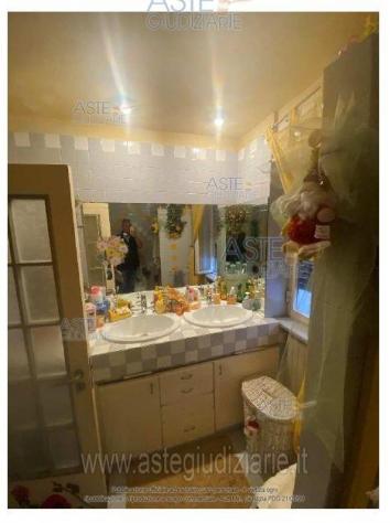 IMMOBILI-IMMOBILE RESIDENZIALE-Via dei Mille, 84091 Battipaglia SA, Italia - Foto 5