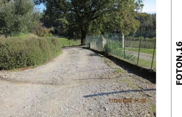 Immobile in asta di 116 m² con più di 5 locali e box auto in vendita a Perugia - Foto 6