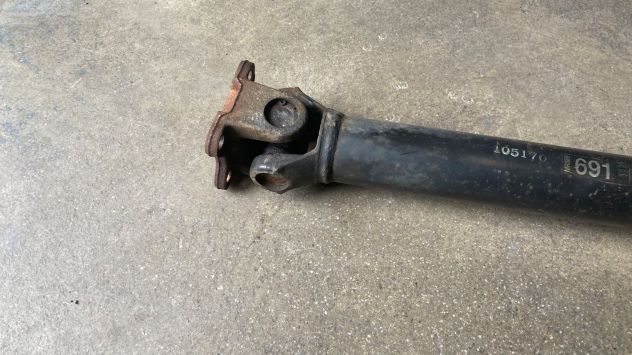Albero di trasmissione anteriore Mitsubishi Pajero Pinin 1.8 del 2001 (MR388691) - Foto 2