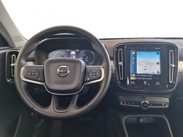 Volvo XC40 Recharge T4 129+82 CV Plug-in Hybrid Automatica Recharge Inscription Expression - Foto 9