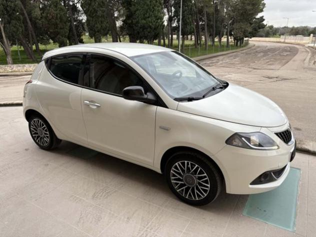 LANCIA Ypsilon 1.0 FireFly 5 porte S&S Hybrid Gold 5 posti. rif. 23739672 - Foto 3