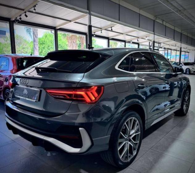 Audi Q3 SPBK 2.0 TDI 150CV S-Tronic S-Line - Foto 7