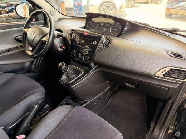 LANCIA - Ypsilon 0.9 t.air Silver ecochic metano 80cv - Foto 11