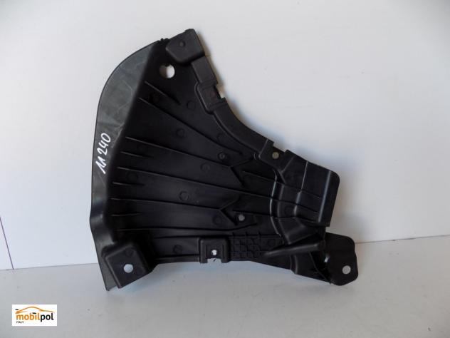 Mercedes W213 Cover, in basso a destra, Triangolo - 11240