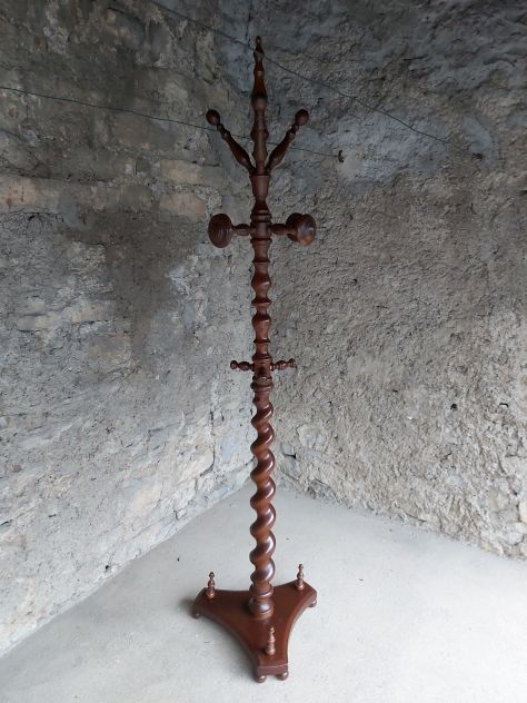 Piantana porta abiti