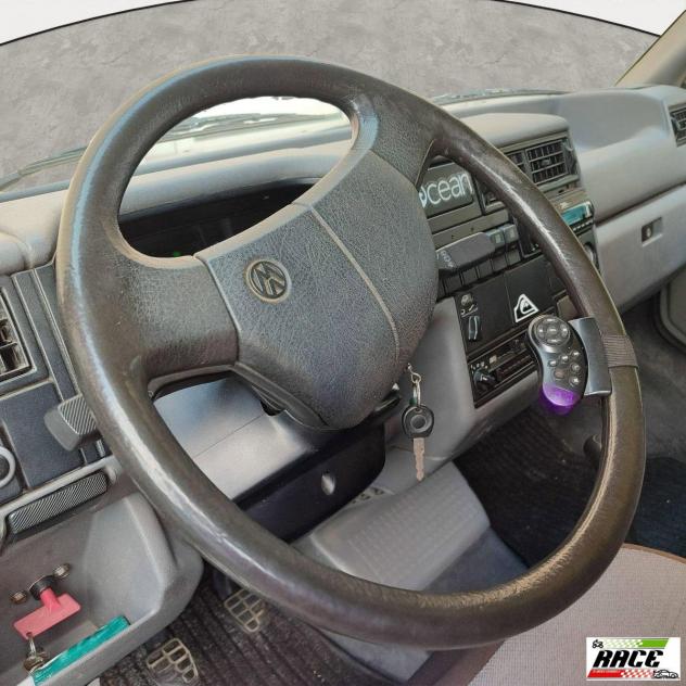 VOLKSWAGEN - T4 MULTIVAN 2.4D - Foto 10