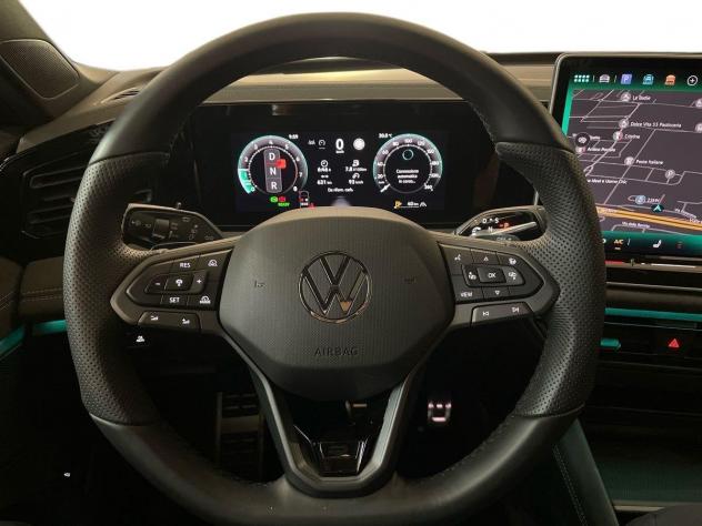 Volkswagen Tiguan Nuova R-Line Plus 1.5 eTSI ACT 110 kW (150 CV) DSG - Foto 10