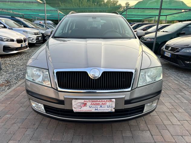 Skoda Octavia 2.0 TDI 4x4 Wagon Elegance - Foto 3