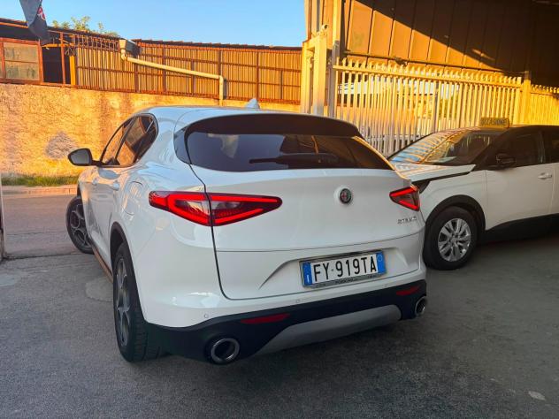 ALFA ROMEO STELVIO 2.2 160CV 2019 - Foto 4