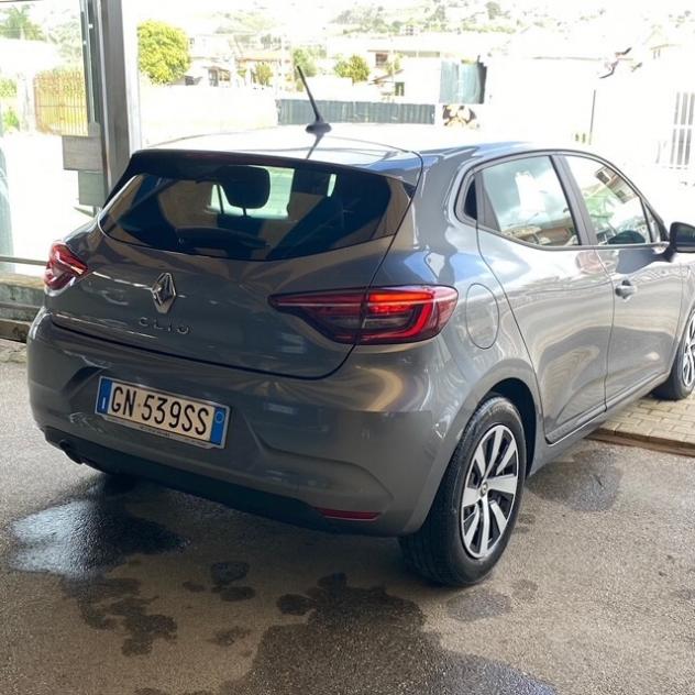 Renault Clio TCe 90 CV 5 porte Techno - Foto 3