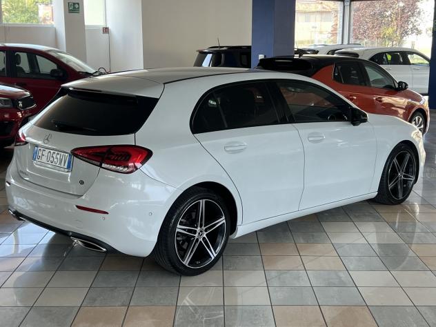 Mercedes-Benz Classe A A 180 d Automatic Sport - Foto 4