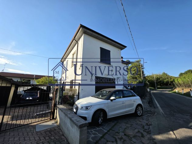VILLETTA SINGOLA CON GIARDINETTO E BOX RISTRUTTURATA - Foto 3