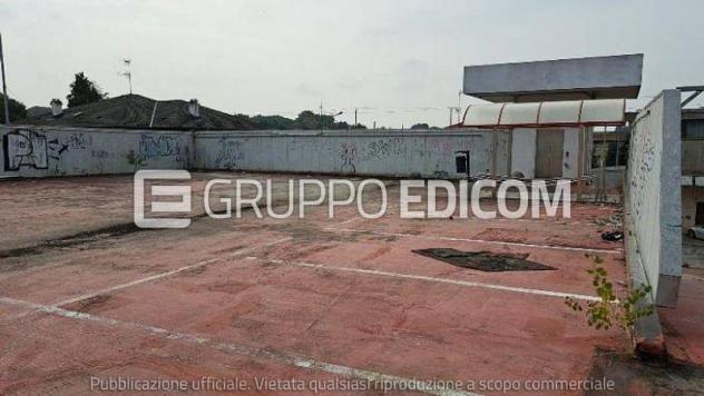 Fabbricati costruiti per esigenze commerciali di 1400 mq in vendita a Oleggio - Rif. 4557580 - Foto 3
