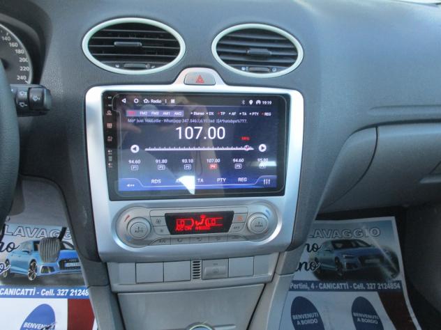Ford Focus 1.6 TDCi (110CV) SW TITANIUM 2011 - Foto 8