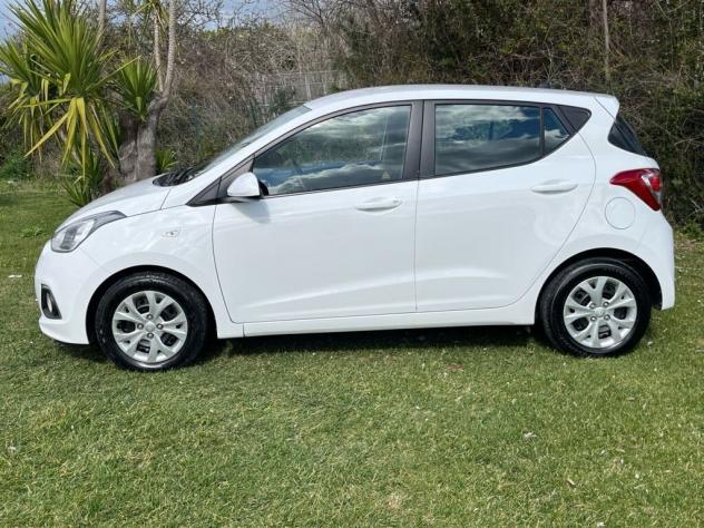Hyundai i10 1.0 LPGI Econext Comfort Neopatentati - Foto 4