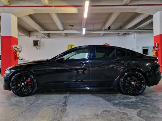 JAGUAR XE 2000 D 204 CV AUT. R-DYNAMIC BLACK EDIT.KM. 13.900 rif. 23262448 - Foto 5