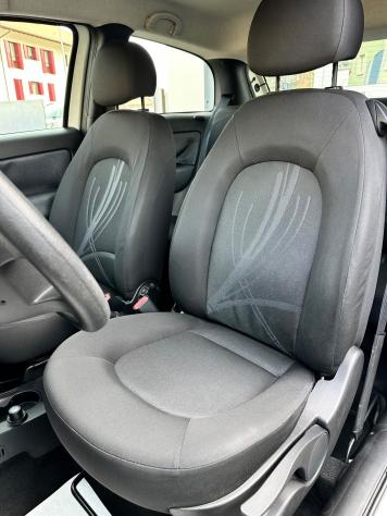 Lancia Ypsilon 1.2Bz 69CV Diva - Uniproprietario - Foto 8