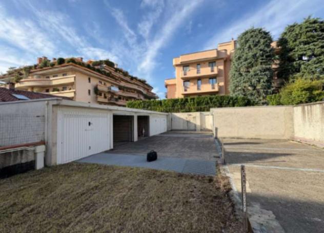 Immobile in asta di 17 m², box auto in vendita a Muggiò - Foto 3