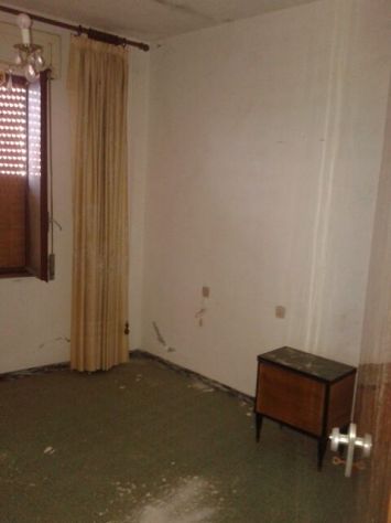 Casa terratetto nel centro storico di Lodé – 85 m², da ristrutturare - Foto 8