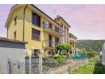 Appartamento di 92 m² con 3 locali e box auto in vendita a Mesenzana