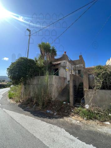 VILLA di 3 vani e di 100 mq (MESSINA) rif. 2VS16373