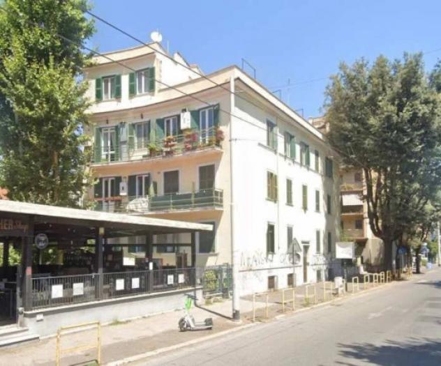 Immobile in asta di 70 m² in vendita a Roma - Foto 2