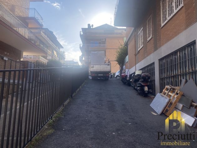BRAVETTA VIA SOGLIANO NEGOZIO IN VENDITA - Foto 5