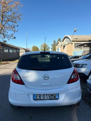 Opel Corsa 1.2 85CV 5 porte GPL-TECH Edition - Foto 6