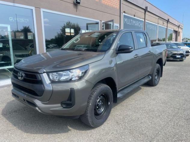 TOYOTA Hilux 2.4 D-4D A/T 4WD 4 porte Double Cab Comfort rif. 21991217 - Foto 2
