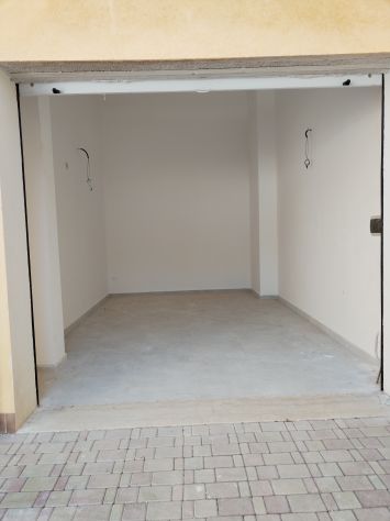 SCALA GRECA:GARAGE DI RECENTISSIMA COSTRUZIONE , 25 MQ - Foto 4