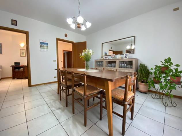 Villa di 183 m² con 5 locali e box auto in vendita a Cadoneghe - Foto 7