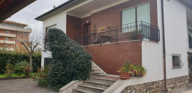 Villa in vendita a Pisa 300 mq Rif: 1068586