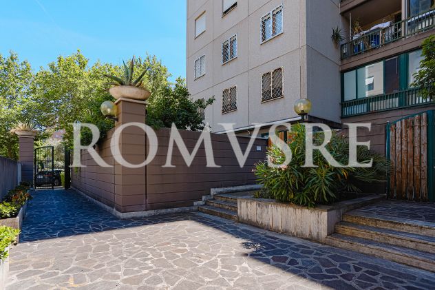 TORRINO NORD TRILOCALE 78 MQ CON GIARDINO OTTIME CONDIZIONI - Foto 10