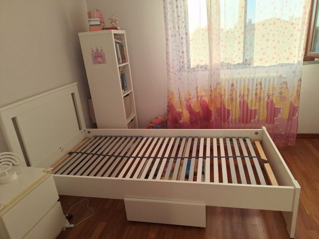 VENDO 2 LETTINI (ANCHE SINGOLARMENTE) 1 PER ADULTI E 1 PER BAMBINI - Foto 2