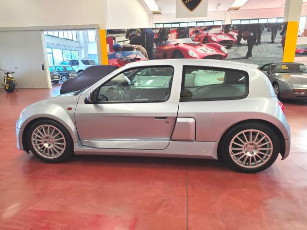 Renault Clio 3.0 V6 24V cat 3 porte Sport A.S.I. - Foto 2