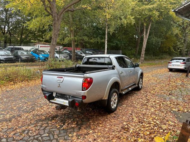 Mitsubishi L200 2.5 DI-D/178CV DC Intense Plus DPF - Foto 4
