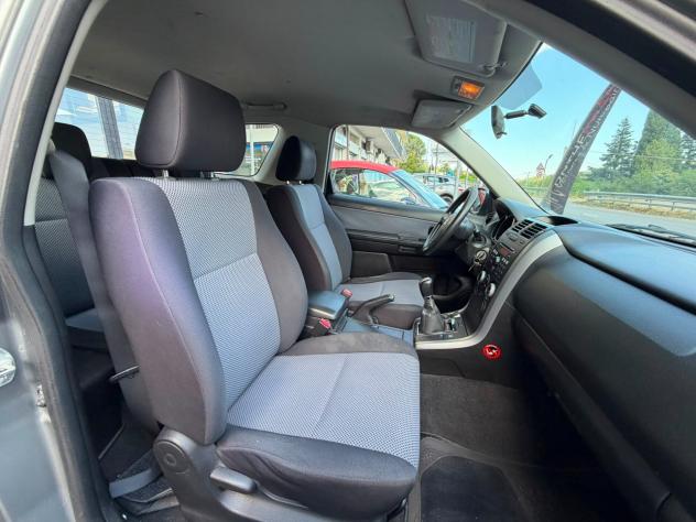 Suzuki Grand Vitara 1.6 16V 3 porte (GPL) Gancio di traino - Foto 9