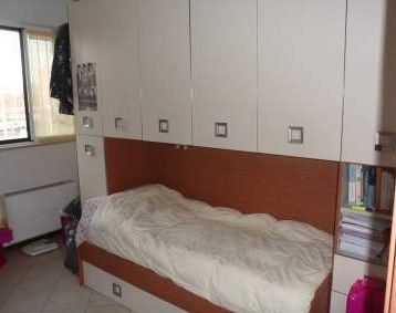 UNIBICOCCA SINGOLA RAGAZZA € 550 ALL INCLUSIVE - Foto 2