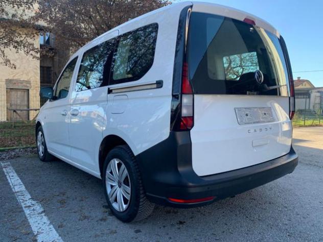 VOLKSWAGEN Caddy 2.0 TDI 102 CV Life 7 Posti rif. 23520152 - Foto 6